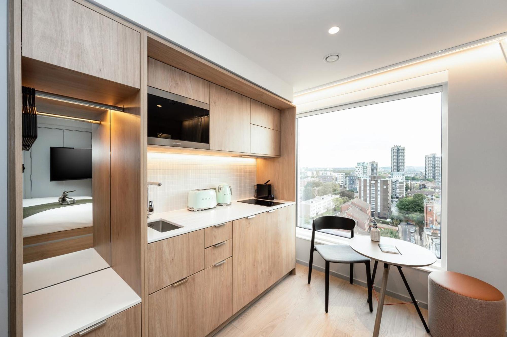 Wilde Aparthotels London Aldgate Tower Bridge エクステリア 写真