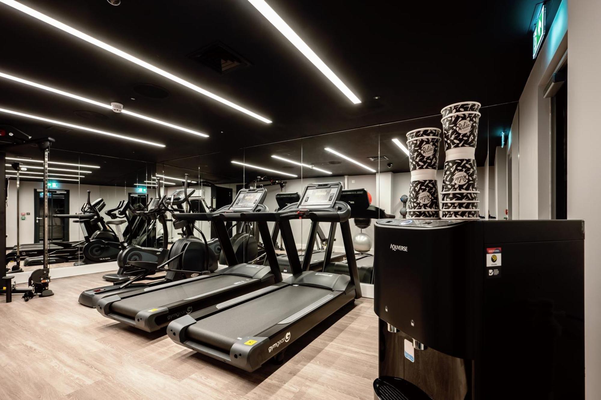 Wilde Aparthotels London Aldgate Tower Bridge エクステリア 写真